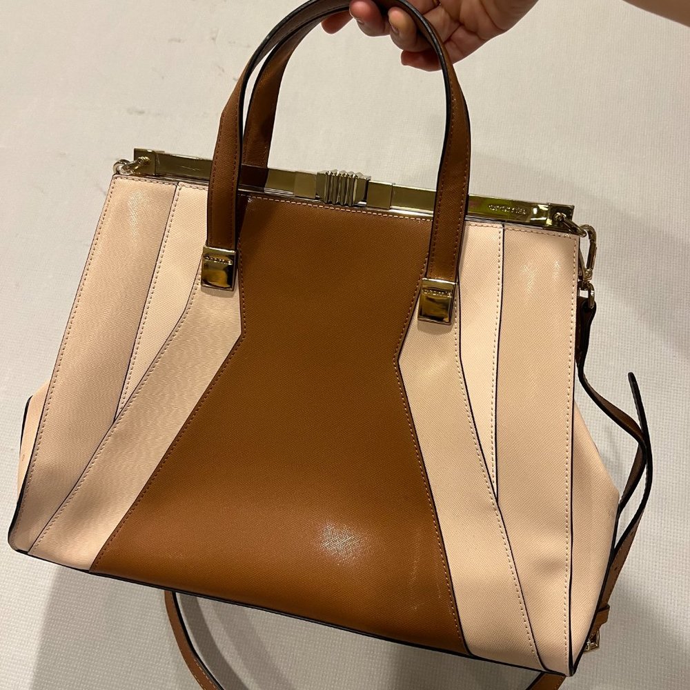 Cromia - Snap Clasp Convertible Satchel - Picture 2 of 4